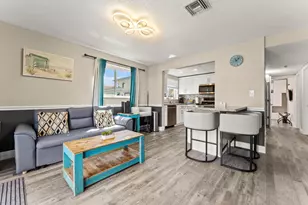 324 Roosevelt St, Hollywood, FL 33019 - Photo 13