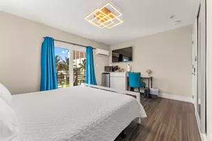 324 Roosevelt St, Hollywood, FL 33019 - Photo 27