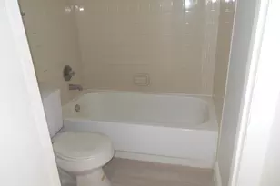 728 Executive Center Dr, West Palm Beach, FL 33401 - Photo 9
