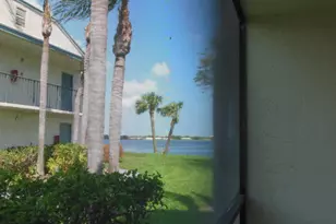728 Executive Center Dr, West Palm Beach, FL 33401 - Photo 11