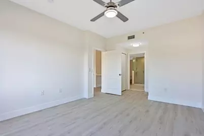 11023 Legacy Lane #102, Palm Beach Gardens, FL 33410 - Photo 9