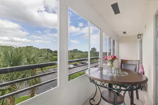 203 Suffolk E, Boca Raton, FL 33434 - Photo 15