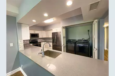 3900 Oaks Clubhouse Drive #106, Pompano Beach, FL 33069 - Photo 9