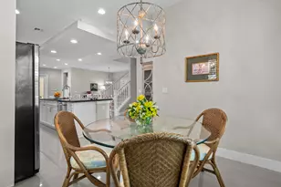 5017 Grandiflora Rd, Palm Beach Gardens, FL 33418 - Photo 11