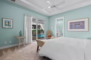 5017 Grandiflora Rd, Palm Beach Gardens, FL 33418 - Photo 17