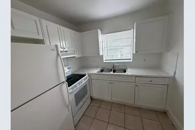 3460 NW 50th Avenue #B-222, Lauderdale Lakes, FL 33319 - Photo 5