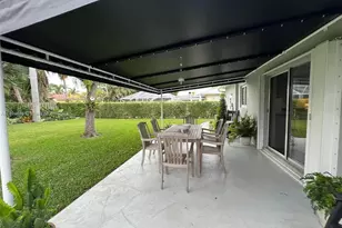330 Cascade Ln, Palm Beach Shores, FL 33404 - Photo 7