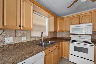 5793 Kumquat Rd, West Palm Beach, FL 33413 - Photo 21