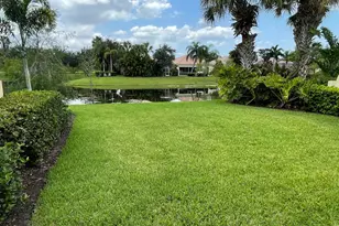 8170 St Johns Ct, Wellington, FL 33414 - Photo 3