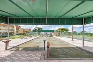 6890 Royal Palm Blvd, Margate, FL 33063 - Photo 23
