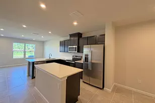 106 Savannah Lks Blvd, Fort Pierce, FL 34982 - Photo 7