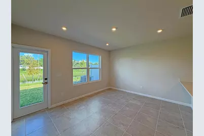 106 Savannah Lks Boulevard, Fort Pierce, FL 34982 - Photo 13