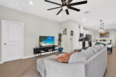 10765 SW Vasari Way, Port Saint Lucie, FL 34987 - Photo 17