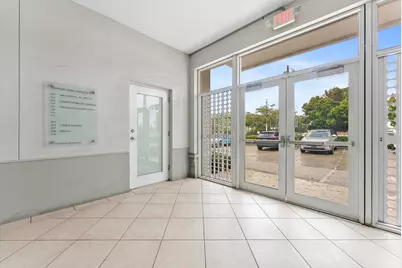 5114 Okeechobee Boulevard #207, West Palm Beach, FL 33417 - Photo 11