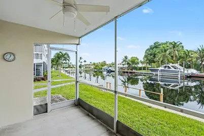 460 Paradise Isle Boulevard #101, Hallandale Beach, FL 33009 - Photo 39