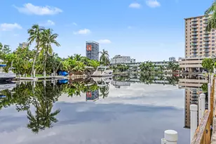 460 Paradise Isle Blvd, Hallandale Beach, FL 33009 - Photo 41