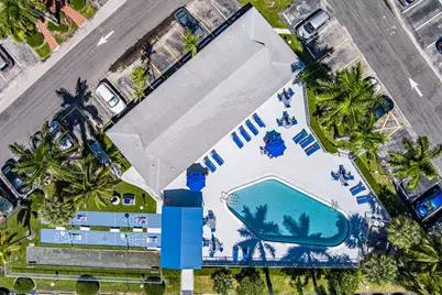 460 Paradise Isle Boulevard #101, Hallandale Beach, FL 33009 - Photo 45