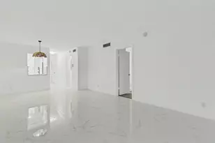 460 Paradise Isle Blvd, Hallandale Beach, FL 33009 - Photo 25
