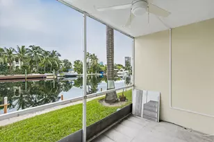 460 Paradise Isle Blvd, Hallandale Beach, FL 33009 - Photo 37
