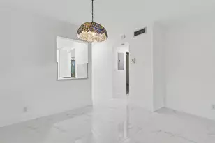 460 Paradise Isle Blvd, Hallandale Beach, FL 33009 - Photo 17