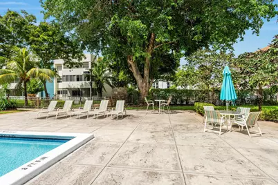 6085 N Sabal Palm Boulevard #107, Tamarac, FL 33319 - Photo 33
