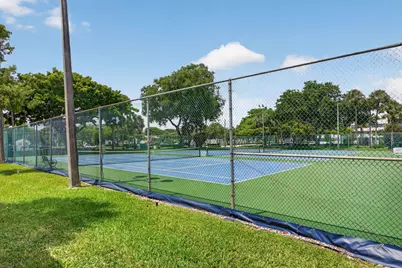 6085 N Sabal Palm Boulevard #107, Tamarac, FL 33319 - Photo 39