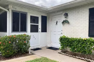 10105 S 44th Terrace, Boynton Beach, FL 33436 - Photo 3