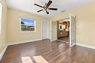 6824 SW 5th St, Pembroke Pines, FL 33023 - Photo 15