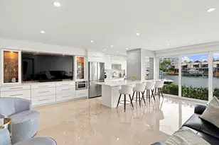 180 Isle Of Venice Dr, Fort Lauderdale, FL 33301 - Photo 5