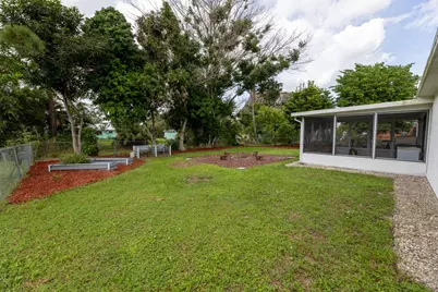 1372 SE Roanoke Street, Port Saint Lucie, FL 34952 - Photo 7