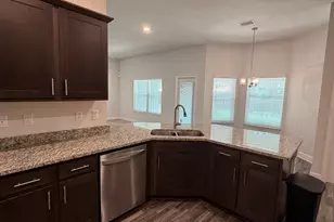 5237 NW Reba Cir, Port Saint Lucie, FL 34986 - Photo 13