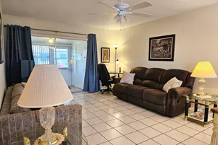 2950 Crosley Dr E, West Palm Beach, FL 33415 - Photo 5
