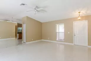 10953 Winding Creek Ln, Boca Raton, FL 33428 - Photo 9
