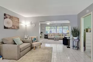 2886 Fernley Dr E, West Palm Beach, FL 33415 - Photo 23