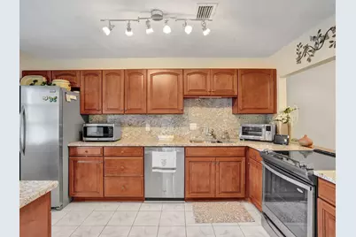 2886 Fernley Drive E #48, West Palm Beach, FL 33415 - Photo 9