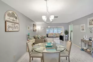 2886 Fernley Dr E, West Palm Beach, FL 33415 - Photo 13