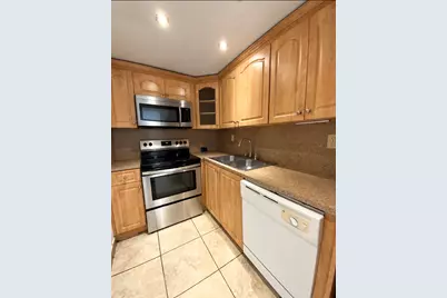 4709 NW 7th Street #109-9, Miami, FL 33126 - Photo 7