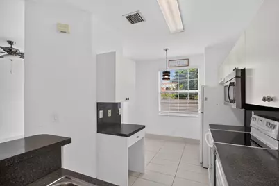 4040 NW 90th Way, Sunrise, FL 33351 - Photo 7
