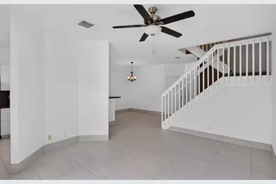 4040 NW 90th Way, Sunrise, FL 33351 - Photo 13