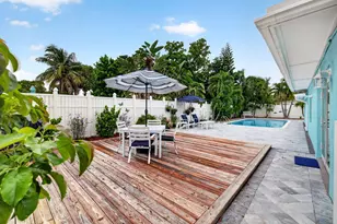 1131 NE 3rd St, Pompano Beach, FL 33060 - Photo 43