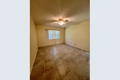 220 Lake Constance Drive, West Palm Beach, FL 33411 - Photo 23