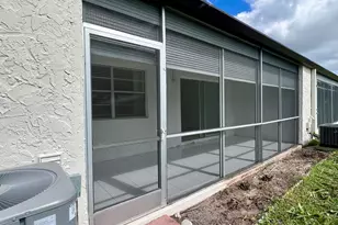 220 Lake Constance Dr, West Palm Beach, FL 33411 - Photo 21