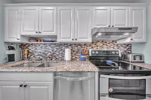 380 High Point Blvd, Delray Beach, FL 33445 - Photo 15