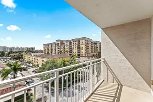 99 SE Mizner Blvd, Boca Raton, FL 33432 - Photo 9