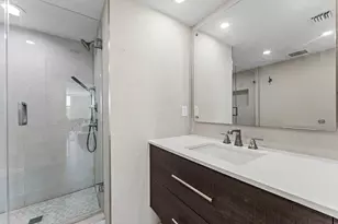 99 SE Mizner Blvd, Boca Raton, FL 33432 - Photo 15