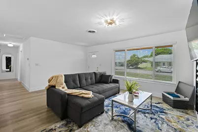 19005 SE Southgate Drive, Tequesta, FL 33469 - Photo 13