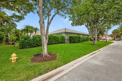 2100 Oakmont Terrace, Coral Springs, FL 33071 - Photo 19