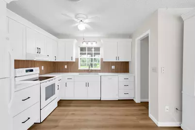 4545 13th Street, Vero Beach, FL 32966 - Photo 9