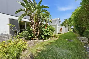 2641 Gately Dr W, West Palm Beach, FL 33415 - Photo 39
