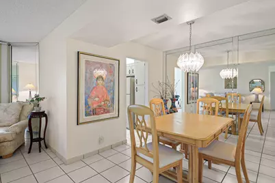 3951 Via Poinciana #114, Lake Worth, FL 33467 - Photo 3